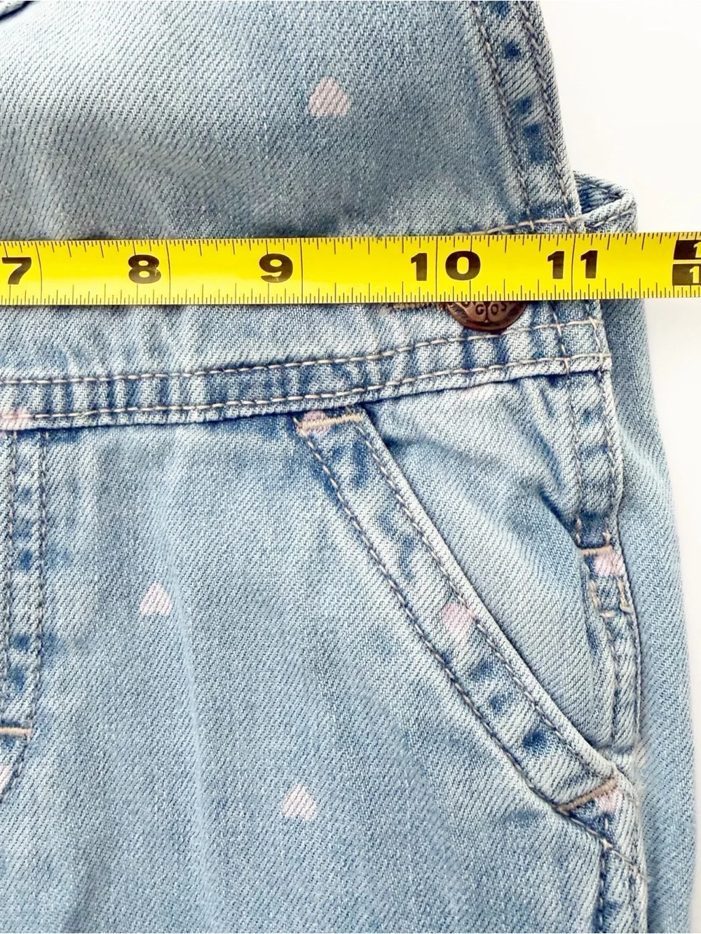 Oshkosh B’gosh Be gosh Girls Heart Print Blue Jean Denim Overalls Bib Size 4 T